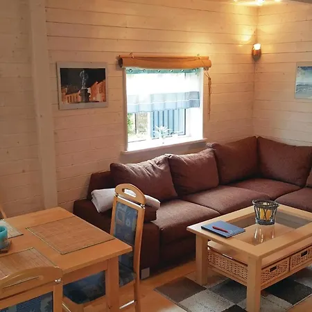 2 Bedroom Gorgeous Home In Teterow * Тетеров